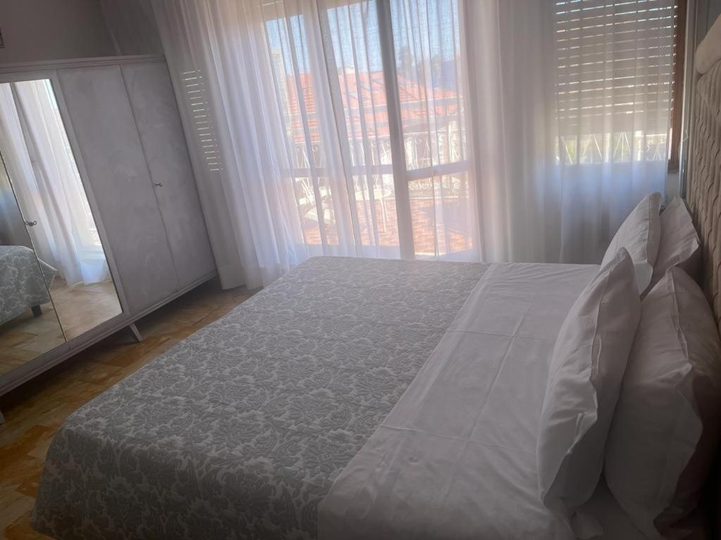 Hotel Bergamo Mare San Bartolomeo Al Mare Exterior foto